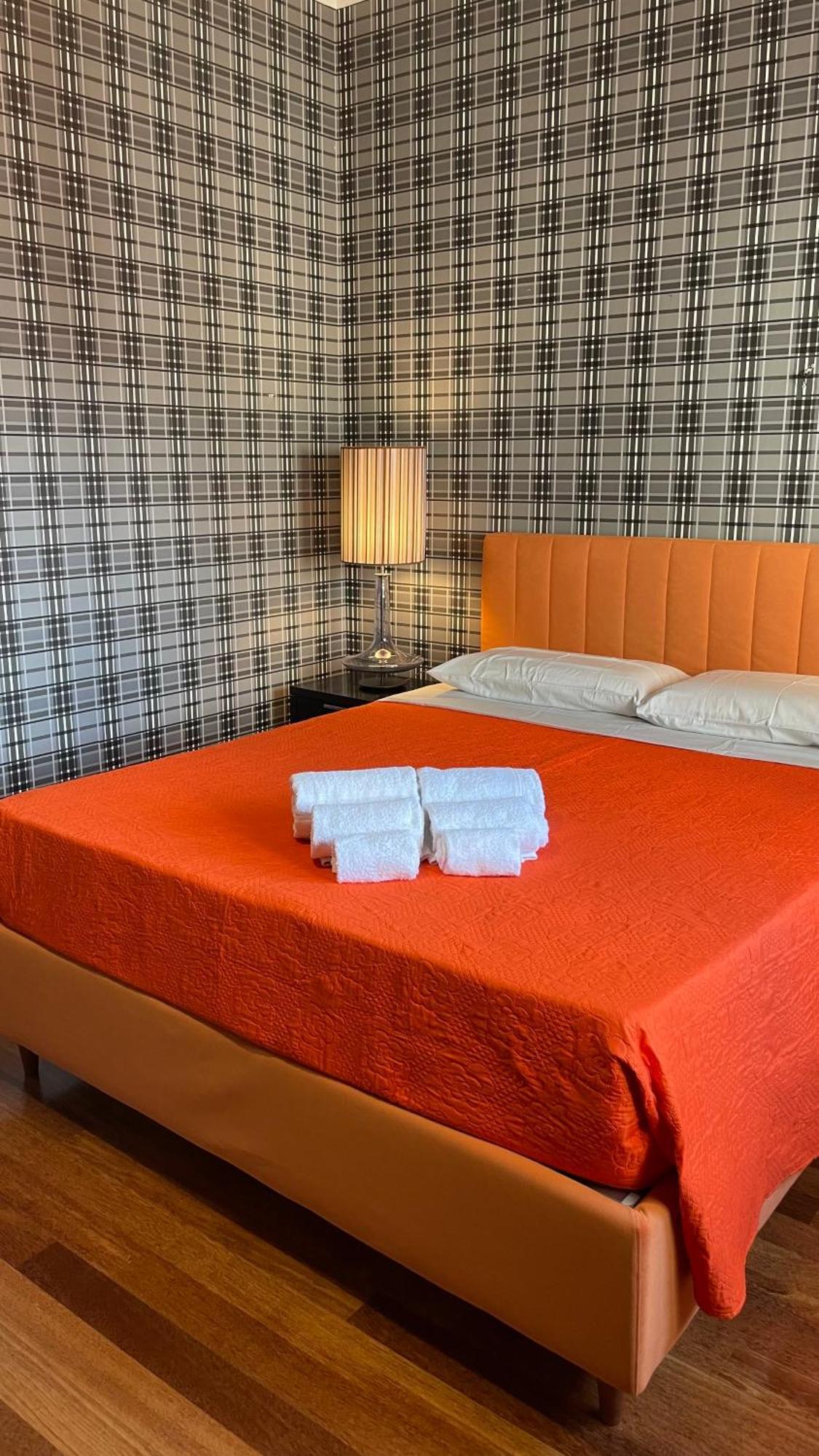 Leonardo Rooms Avellino Dış mekan fotoğraf